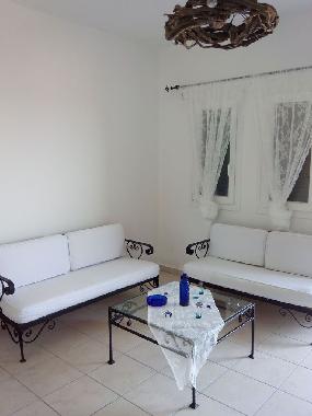 Holiday House in KYPRI (Kyklades) or holiday homes and vacation rentals