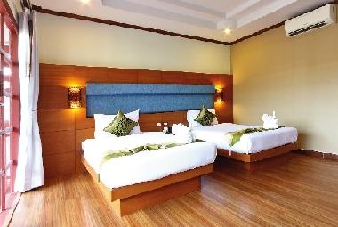 Holiday House in Bang Niang Beach (Phuket) or holiday homes and vacation rentals