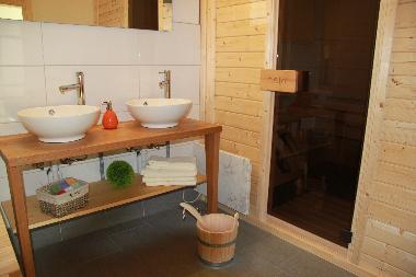 Holiday House in Spiringen (Vierwaldst�ttersee) or holiday homes and vacation rentals