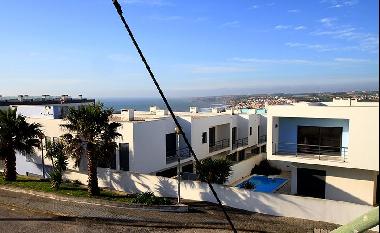 Holiday House in Areia Branca (Oeste) or holiday homes and vacation rentals