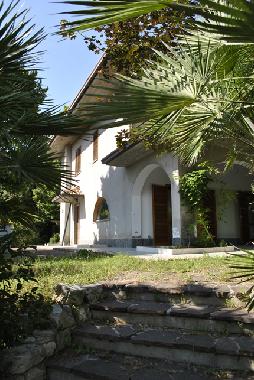 Holiday House in Spinetoli (Ascoli Piceno) or holiday homes and vacation rentals