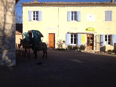 Holiday House in Gras (Ardche) or holiday homes and vacation rentals