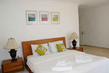 Second large 1st floor double bedroom with En Suite bathroom and shared balcony