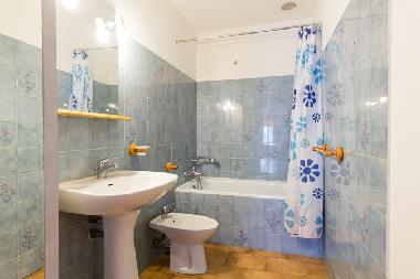 Holiday Apartment in les taillades (Vaucluse) or holiday homes and vacation rentals