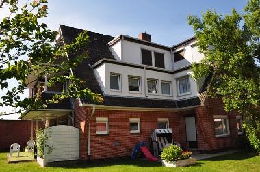 Holiday Apartment in Bsum (Nordsee-Festland) or holiday homes and vacation rentals