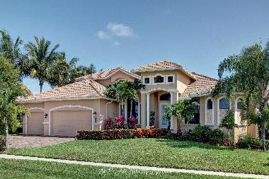 Villa in Marco Island (Florida) or holiday homes and vacation rentals