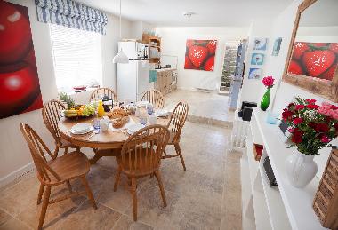 Holiday House in Northam (South West) or holiday homes and vacation rentals