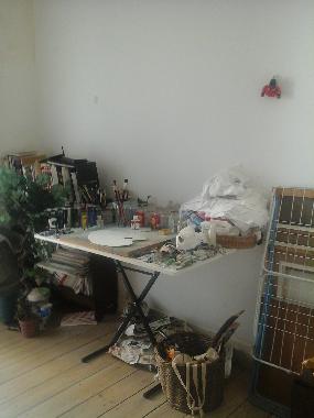 Oil and acrylic studio table Studio