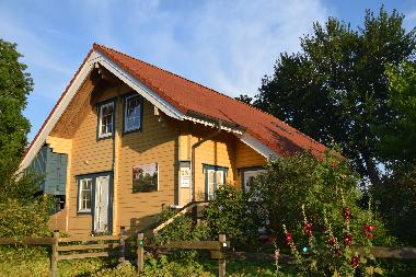 Holiday House in Dreschvitz (Ostsee-Inseln) or holiday homes and vacation rentals