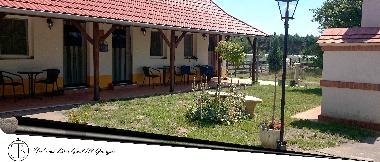 Bed and Breakfast in Pet�fisz�ll�s (Bacs-Kiskun) or holiday homes and vacation rentals