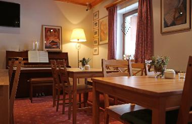 Music featured Breakfast Room