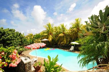 Holiday House in Grand Gaube (Riviere du Rempart) or holiday homes and vacation rentals