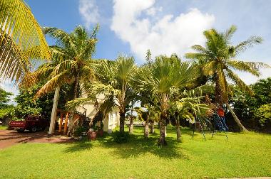 Holiday House in Grand Gaube (Riviere du Rempart) or holiday homes and vacation rentals