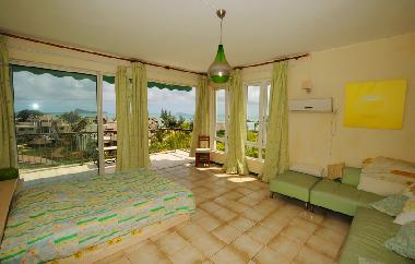 Holiday House in Grand Gaube (Riviere du Rempart) or holiday homes and vacation rentals