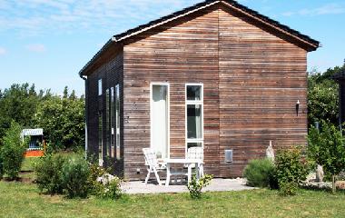 Holiday House in Bodstedt (Fischland-Dar-Zingst) or holiday homes and vacation rentals