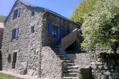 Holiday House in thines Les Vans (Ardèche) or holiday homes and vacation rentals