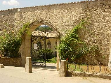 Holiday Apartment in Serra San Bruno (VV) (Vibo Valentia) or holiday homes and vacation rentals