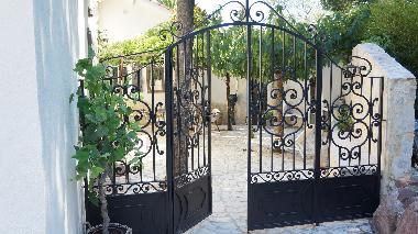 Villa in grimaud (Var) or holiday homes and vacation rentals