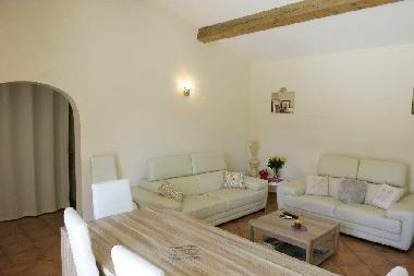 Holiday House in lorgues (Var) or holiday homes and vacation rentals