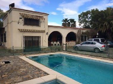 Holiday House in Elche (Alicante / Alacant) or holiday homes and vacation rentals