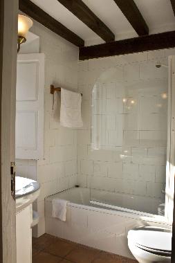 Holiday House in Bustio - Ribadedeva (Asturias) or holiday homes and vacation rentals