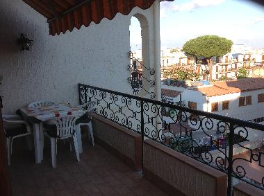 Holiday Apartment in Recanati (Messina) or holiday homes and vacation rentals