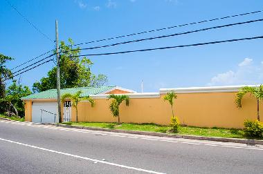 Villa in Boscobel (Saint Mary) or holiday homes and vacation rentals