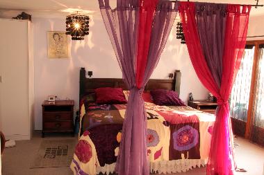 master bedroom with en-suite shower room