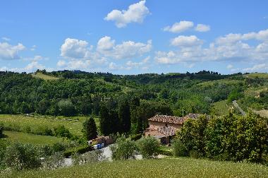 le Chiavi di Aietta from the top of a hill