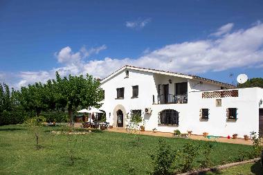 Holiday House in Quart (Girona) or holiday homes and vacation rentals