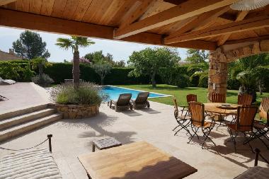 Villa in Lorgues (Var) or holiday homes and vacation rentals
