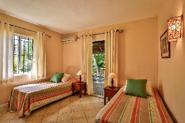 Holiday House in Pointe aux Canonniers (Grand Baie) or holiday homes and vacation rentals