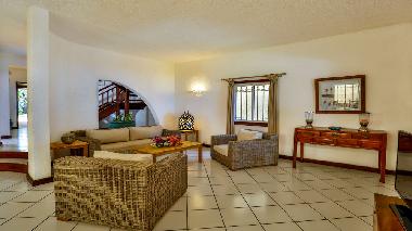 Holiday House in Pereybere (Pereybere) or holiday homes and vacation rentals