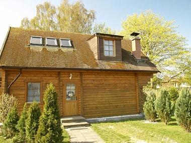 Holiday House in Zingst (Fischland-Dar-Zingst) or holiday homes and vacation rentals