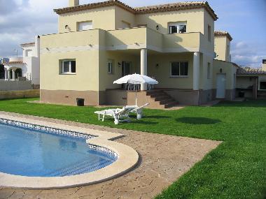 Chalet in La Ametlla de Mar (Tarragona) or holiday homes and vacation rentals
