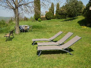 Relax in front of the view after doing tourism in the area.