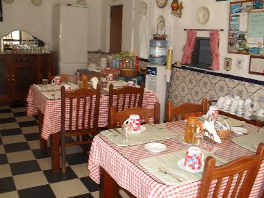 Bed and Breakfast in Fernao Ferro, Seixal (Pen�nsula de Set�bal) or holiday homes and vacation rentals
