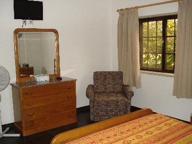 Bed and Breakfast in Fernao Ferro, Seixal (Pen�nsula de Set�bal) or holiday homes and vacation rentals