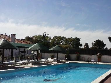 Bed and Breakfast in Fernao Ferro, Seixal (Pen�nsula de Set�bal) or holiday homes and vacation rentals