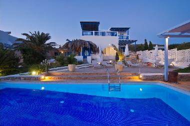 Hotel in Antiparos (Kyklades) or holiday homes and vacation rentals