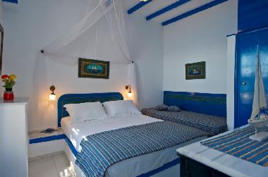 Hotel in Antiparos (Kyklades) or holiday homes and vacation rentals