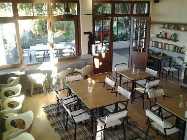 Inside Bains Mixtes!