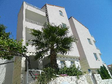 Holiday Apartment in Lokva Rogoznica (Splitsko-Dalmatinska) or holiday homes and vacation rentals