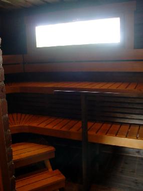 Lakeside sauna is for 6 persons and it has two windows to the lake
