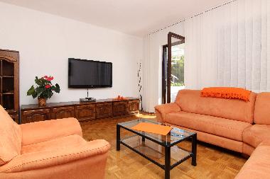 Holiday House in Zadar (Zadarska) or holiday homes and vacation rentals