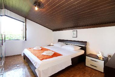 Holiday House in Zadar (Zadarska) or holiday homes and vacation rentals