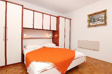 Holiday House in Zadar (Zadarska) or holiday homes and vacation rentals