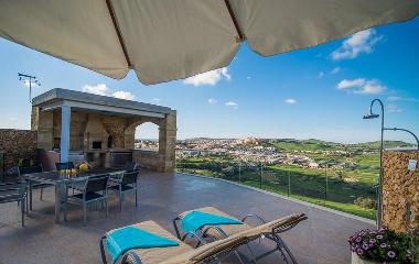 Villa in Xaghra (Gozo) or holiday homes and vacation rentals