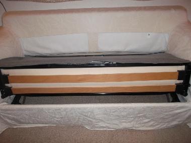 Sofa bed mattress with lattern r�st slat base