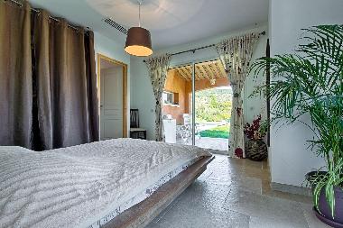 Villa in Grasse (Alpes-Maritimes) or holiday homes and vacation rentals